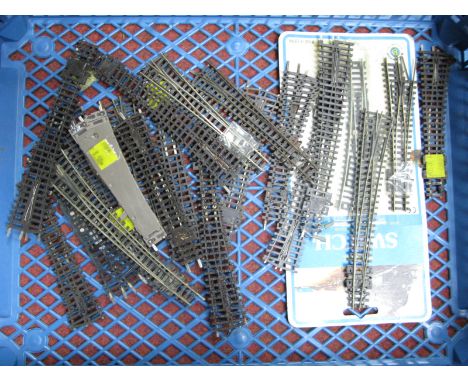 Twenty One "N" Gauge Points, Slips Etc, by Peco, Bachmann etc, unboxed, fair to good.