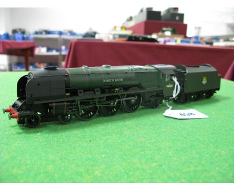 Hornby "OO" Gauge/4mm Ref. R2231 "Princess Coronation Class 4-6-2 Steam Locomotive and Six Wheel Tender, BR green "Duchess of