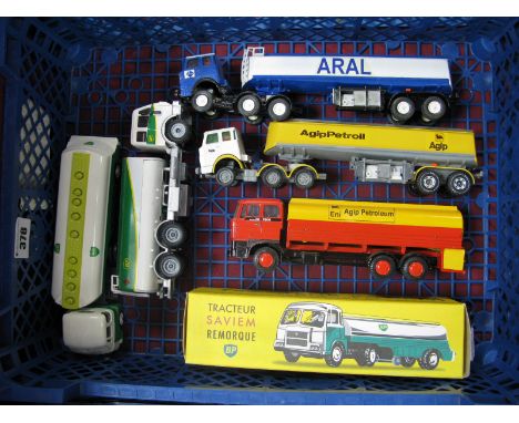 Five Diecast Model Petrol Tankers, by CIJ, Siku, Lion Car, including Lion Car No. 67 DAF 3300 Agip Petroleum, Siku Mercedes T