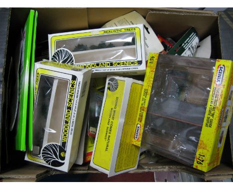 A Quantity of Predominately "OO" Gauge Lineside Accessories and Components, by Hornby, Metcalfe, Peco, Bachmann, Wills and ot