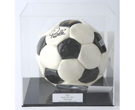 Pelé Signed Size 5 Football and With Certificate of Authenticity and serial number sticker, in display case 24cm Heigh. With 
