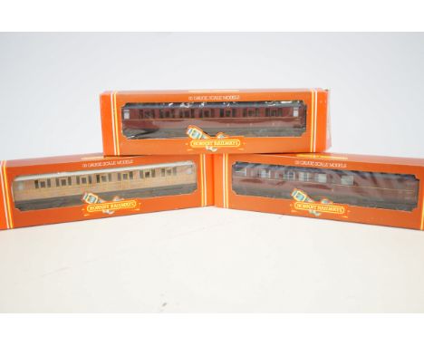 Hornby railways 00 Gauge scale model x3