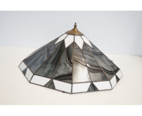 Tiffany style hanging light shade 