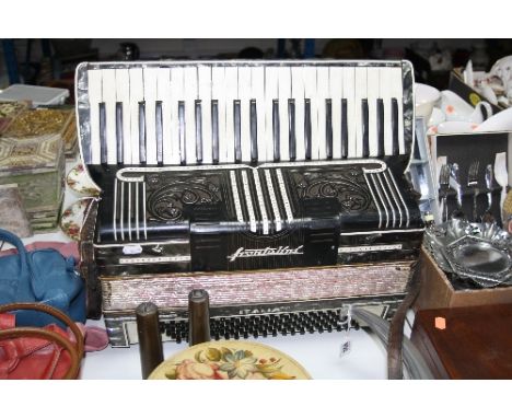 AN 'ITALIA FRONTALINI' PIANO ACCORDION (slightly damaged)