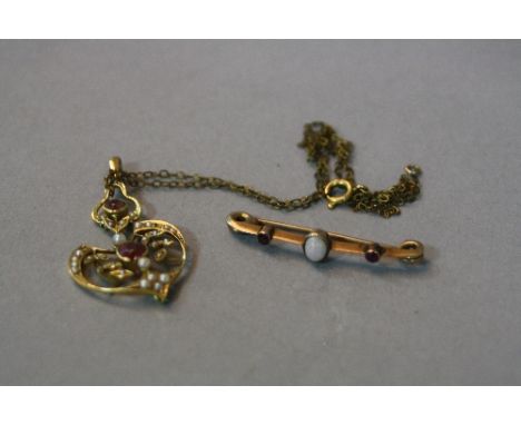 AN EDWARDIAN PENDANT, together with a opal and pearl pendant
