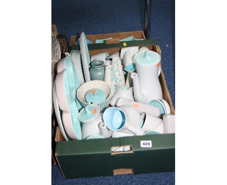 A QUANTITY OF POOLE AND HORNSEA POTTERY, including tea and coffee wares, vases, etc