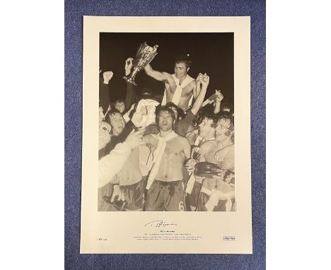 Ron Harris signed 16 x 23 black and white limited edition print. Print shows 1971 European Cup Winners Cup Final Replay. Jubi