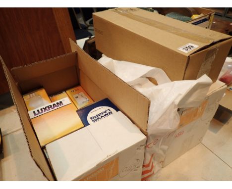 Large quantity of light bulbs