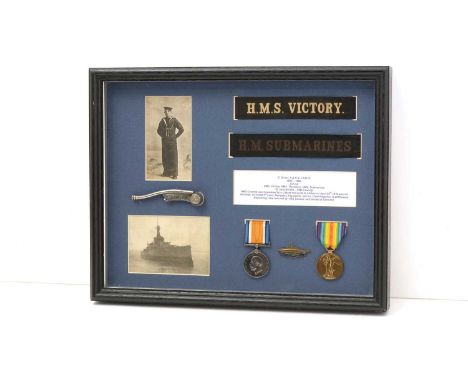 A pair of First World War medals, awarded to J63376 Able Bosun G. Smart Royal Navy, served on HMS Victory, HMS Thunderer, HMS