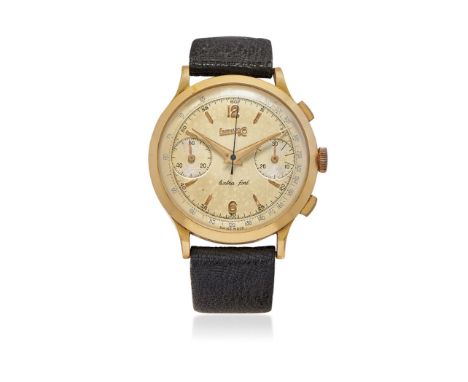EBERHARD EXTRA-FORT IN GOLD, 50s - EBERHARD EXTRA-FORT IN GOLD, 50S Case: signed, n. 1029249, three-body in 18K gold, snap on