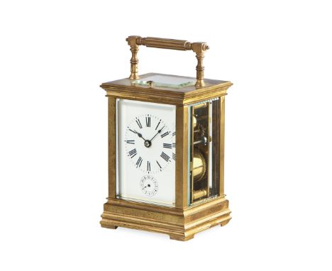 CARRIAGE CLOCK WITH CHIME AND ALARM, EARLY 1900s - CARRIAGE CLOCK WITH CHIME AND ALARM, EARLY 1900S Case: molded brass and gl