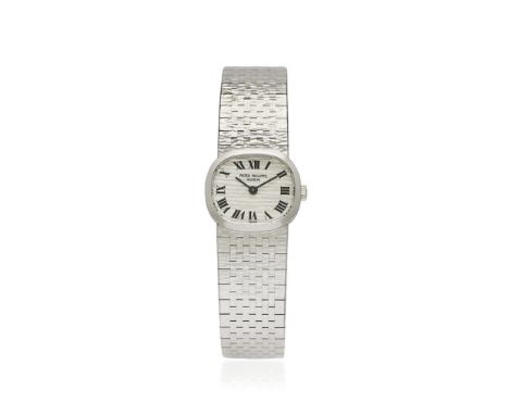 PATEK PHILIPPE REF. 3371/1 IN WHITE GOLD, 60s - PATEK PHILIPPE REF. 3371/1 IN WHITE GOLD, 60S Case: signed, n. 2678423, two-b