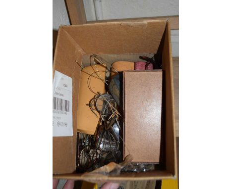 COLLECTION OF VINTAGE SPECTACLES
