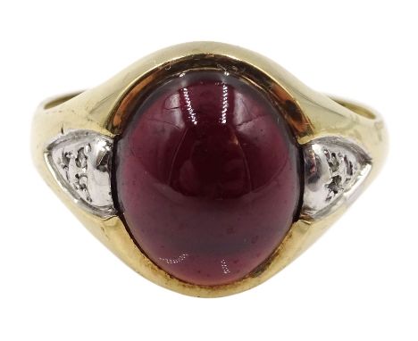 9ct gold cabochon garnet ring, with diamond set shoulders, hallmarkedClick here to view further images, condition reports, sa