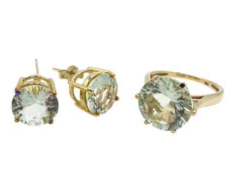 9ct gold round green amethyst ring and pair of matching 9ct gold earrings, hallmarkedClick here to view further images, condi