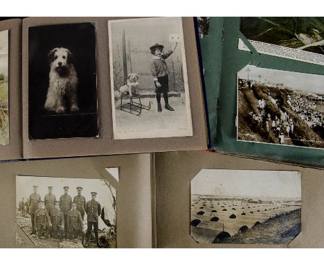 Postcards albums, a collection of approx 500 cards mostly from the early 1900's in four vintage and one modern album includin