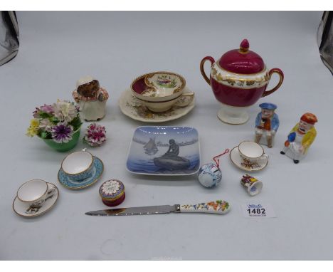 A quantity of small china pieces including Royal Copenhagen trinket dish, Beswick 'Mrs Tiggywinkle', Wedgwood sucrier, miniat