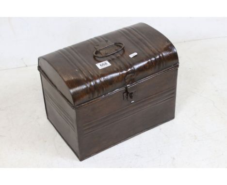 Small vintage metal travelling case 
