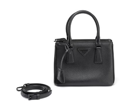Prada21 x 15 x 10 cmMini Galleria Henkeltasche, schwarzes Saffiano-Leder, vintage
