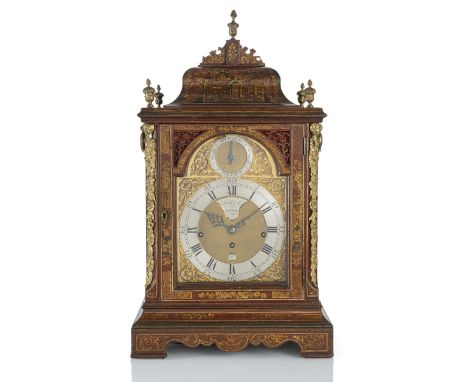 Bracket Clock mit ChinoiseriedekorSmith &amp;amp; Sons, London, 19. Jahrhundert, das Gehäuse wohl Ende 18. Jh.64 x 34 x 22 cm