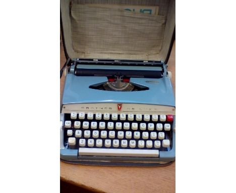 Vintage Brother Deluxe Vintage Typewriter 