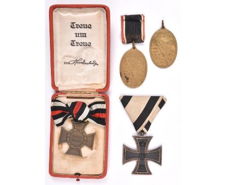 1914 iron Cross 2nd Class, with ribbon; 1914-1918 Honour Cross without swords, with bow ribbon and pin fitting for a woman (p