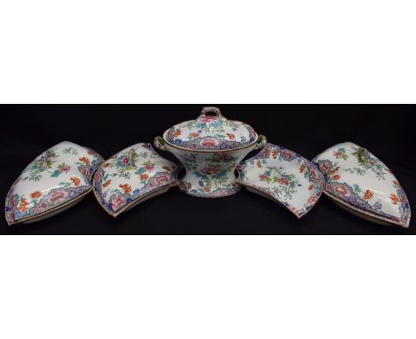 An early 19th century Spode breakfast set, comprising central two handled tureen and cover and four crescent shaped dishes an