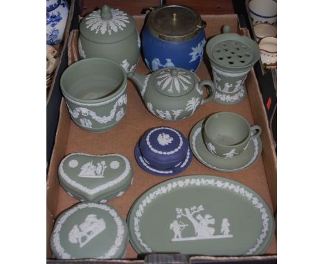 A quantity of Wedgwood principally green jasper wares to include; trinket boxes, planter, teapot and other jasper wares