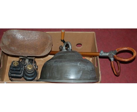 Assorted metalware to include; pan scale, mincer, meat dish cover, shooting stick etc 