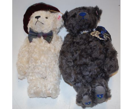 Steiff bear group to include; Enzian teddybear, No.660276, limited edition of 1500 dated 2001, grey mohair body with neck tie