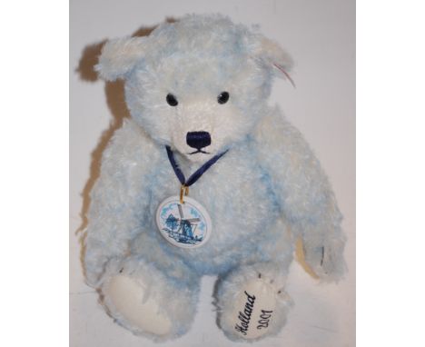 Steiff, No.660269, Windmill Bear, limited edition of 1500 dated 2001, blue tipped mohair body, in original box, lacking certi