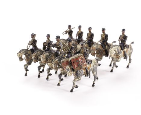 Britains unboxed set 101 Band of the 1st Lifeguards, second blue jacket version, generally F, (12) generally playworn, some l
