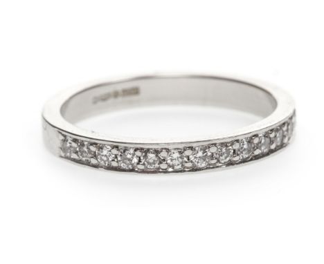 DIAMOND HALF ETERNITY RING, the round brilliant cut diamonds totalling approximately 0.20 carats, in platinum, size K 1/2, 3.