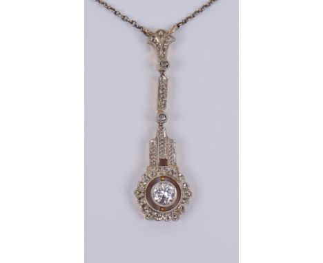 Art-Déco-Diamant-Brillant-Collier, 585er Gelb-und Weißgold, Gew.2,80g zentraler Dia.-Brillant, ca.0,2ct, in verzierter Fassun