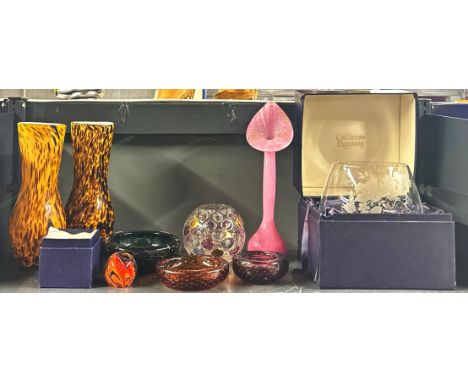 A boxed Caithness engraved glass bowl and a group of other good glass items, tallest H. 33cm.