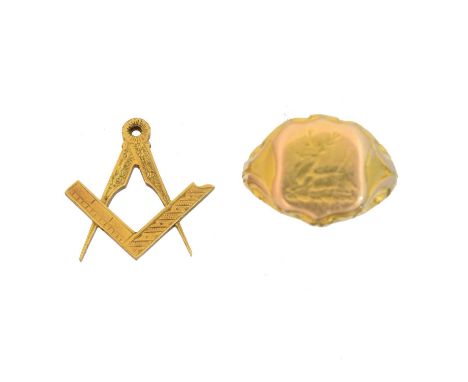 A selection of jewellery,  A selection of jewellery, to include a signet ring, together with a gold plated masonic pendant, r