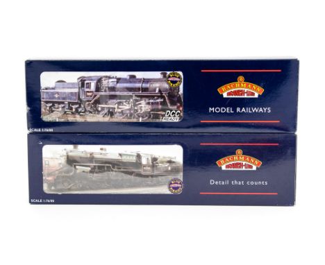 Bachmann: A boxed Bachmann OO gauge, 32-951 Standard Class 4MT 2-6-0 76069 BR Black Brib Tender L/Crest, together with a boxe