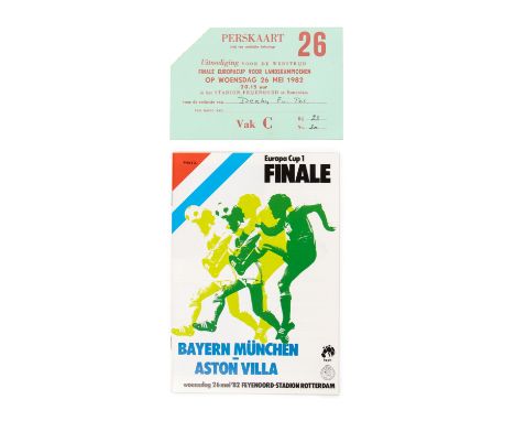 The Gerald Mortimer Collection: A Bayern Munich v. Aston Villa, European Cup Final programme, 26/05/1982, complete with press