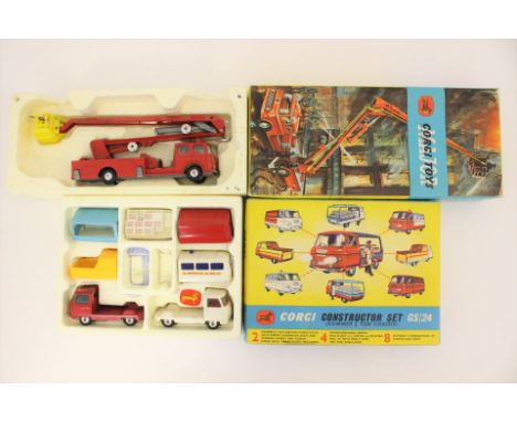 Corgi: A boxed Corgi Toys Simon Snorkel Fire Engine, 1127, together with a boxed Corgi Constructor Set, GS-24, figure and ben