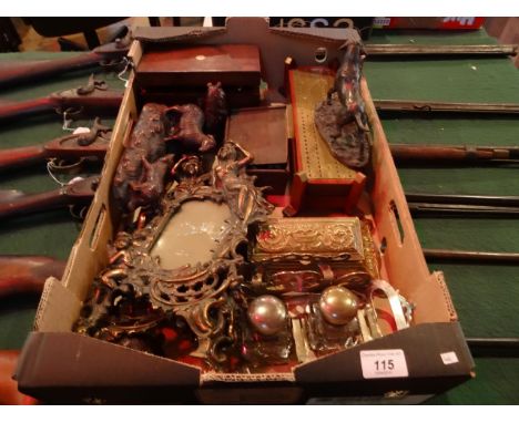 A mixed lot, to include: inkstand, cribbage board, Edwardian and later marbles, pair of brass mirrors and other items.