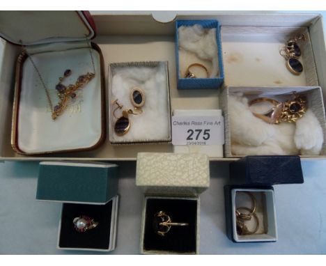 A mixed parcel of gold and yellow metal jewellery, some Blue John set, together with a 9 carat gold gentleman's signet ring a