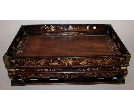 A GOOD QUALITY 19TH CENTURY CHINESE MOTHER-OF-PEARL INLAID HARDWOOD TRAY, supported on four scroll feet linked by stretchers,