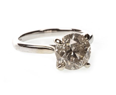 DIAMOND SOLITAIRE RING, the round brilliant cut diamond of approximately 3.30 carats, in eighteen carat gold, size L 1/2, 4.7