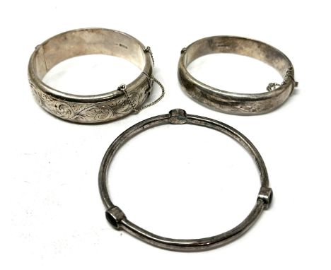3 vintage silver bangles weight 86g