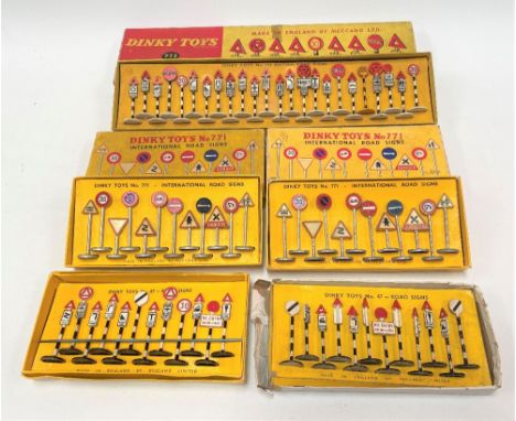 Four Dinky Toys by Meccano Limited boxed road signs, including two no. 771s and 2 no. 47s and a boxed 772 set (5).