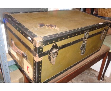 Vintage cabin trunk