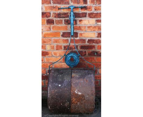 A vintage cast iron garden lawn roller 'The Ironclad', 135cm H