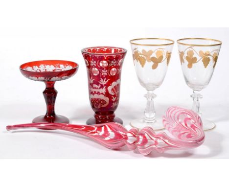 A VICTORIAN 'NAILSEA' CANDY PINK AND WHITE GLASS ORNAMENTAL PIPE, A 19TH C BOHEMIAN RUBY FLASHED AND WHEEL ENGRAVED VASE AND 