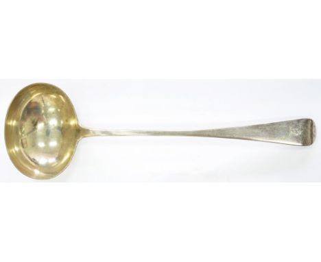 A VICTORIAN SILVER SOUP LADLE, OLD ENGLISH PATTERN, UNICORN CREST, LONDON 1884, 8OZS 