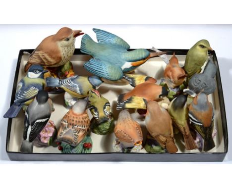 FIFTEEN ROYAL WORCESTER MODELS OF BRITISH BIRDS, VARIOUS SIZES, PRINTED MARK AND TITLE